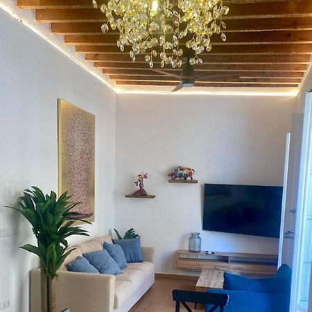 Casa Naty, Espacioso Renovado Apartamento En El Centro De Malaga Málaga Exterior foto