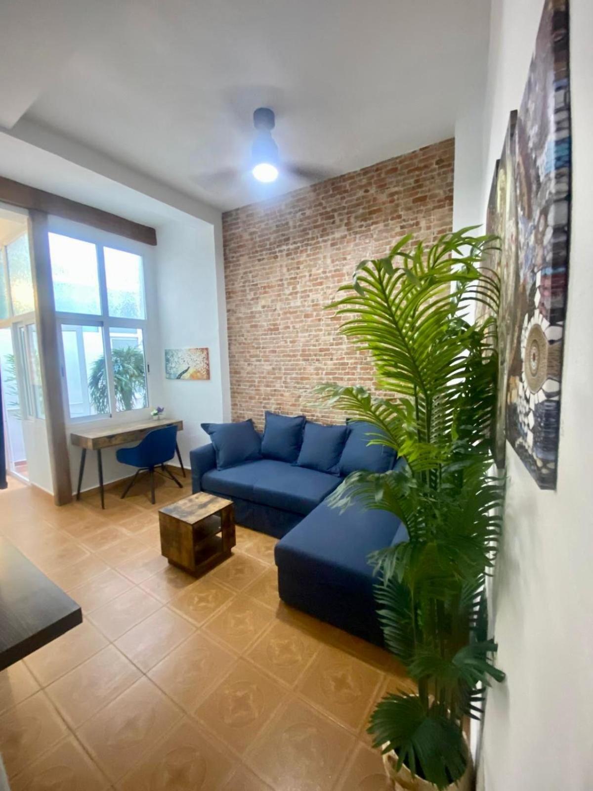 Casa Naty, Espacioso Renovado Apartamento En El Centro De Malaga Málaga Exterior foto