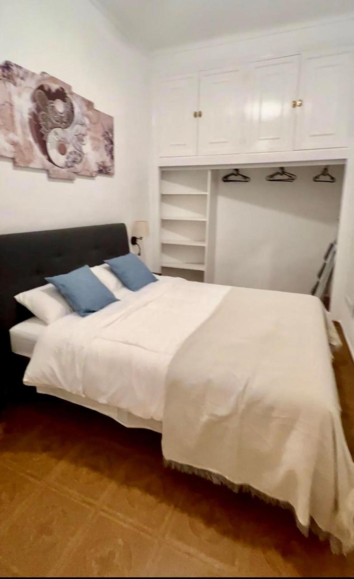 Casa Naty, Espacioso Renovado Apartamento En El Centro De Malaga Málaga Exterior foto