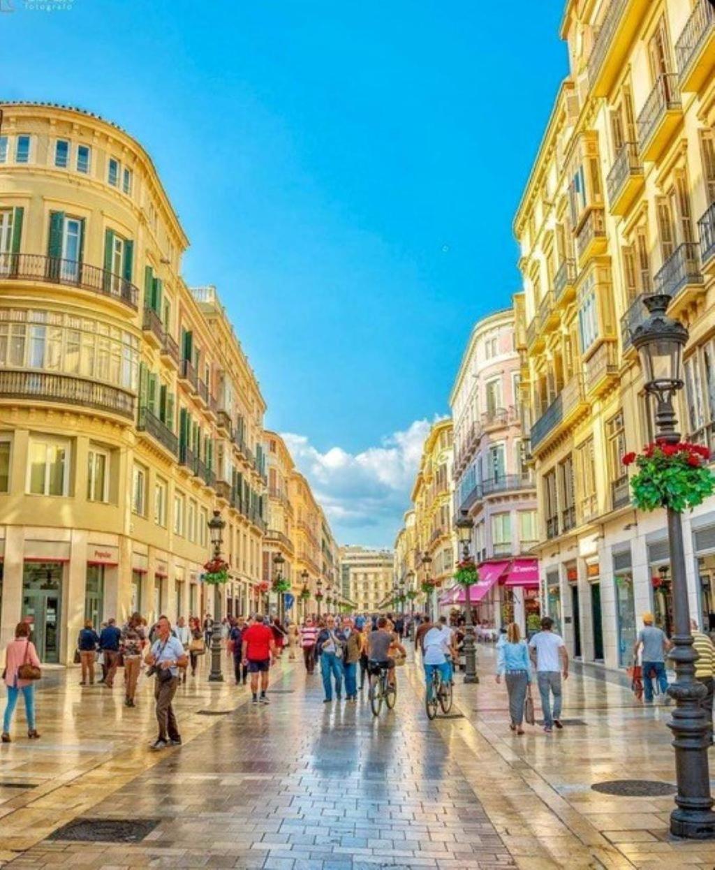 Casa Naty, Espacioso Renovado Apartamento En El Centro De Malaga Málaga Exterior foto